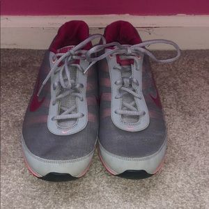 !!!PRICE DROP!!! Nike Tennis Shoes